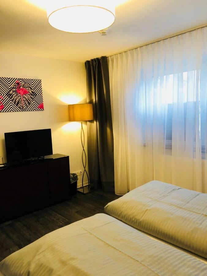 Haus Tannenhof Hotell Hannover Eksteriør bilde
